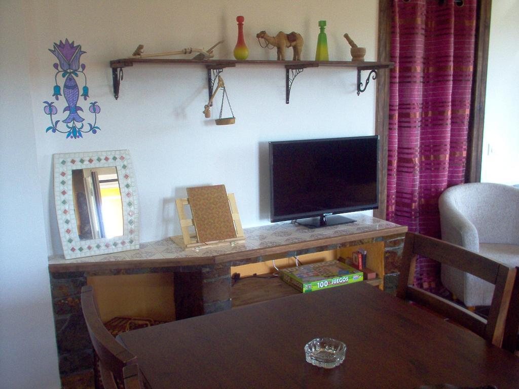 Apartamento El Dragon Serrano Sotoserrano Exterior photo